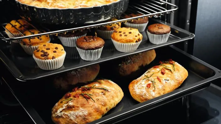 Wypieki w piekarniku parowym – chleb, muffiny i zapiekanka